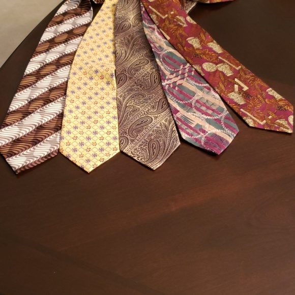 Five men ties. - Picture 6 of 8